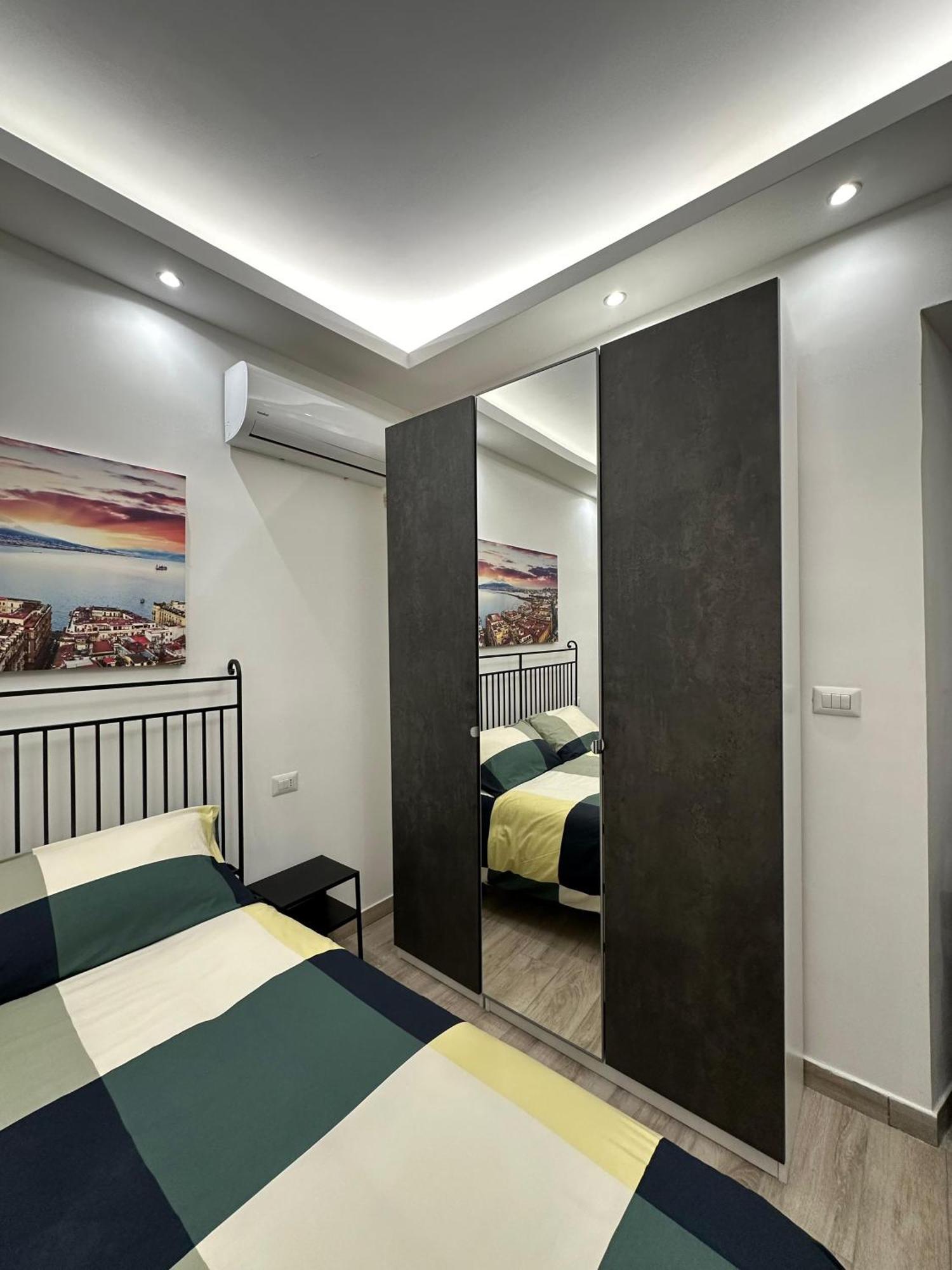 O'vicariell Apartment